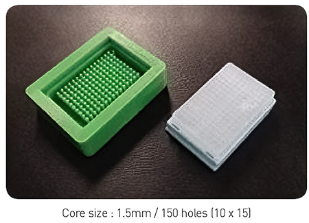 Moule TMA 1,5 mm, 150 puits (10 × 15), et bloc receveur